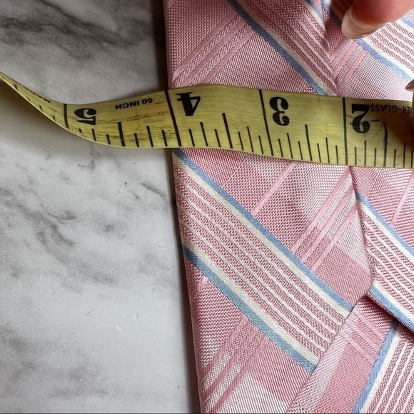 Pronto-Uomo 100% Silk Stripe Pink Tie 4" - Picture 6 of 7